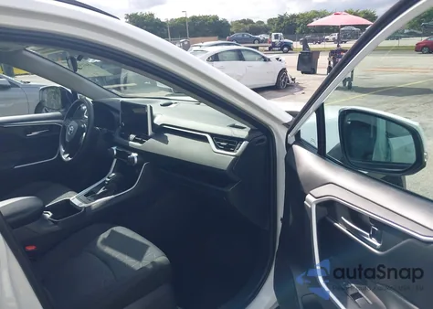 2025 Toyota Rav4 Xle из США, поврежденный, VIN 2T3P1RFV4SC536839